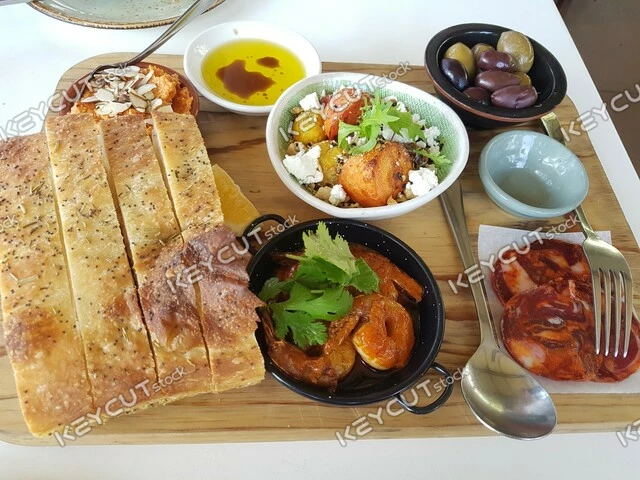 스페인의,빵,테이블,식사,타파스,Spanish food,tapas,gambas,olives,chorizo,bread,meal,Spanish,lunch,delicious,table,appetizer,western food,western food,salty food,spanishcuisine,tapas,gambas,shrimp dish,shrimpdish,olive,bread,meal,lunch,yummy,delicious,table,table setting,snack,western quisine,exoticfood,food decoration,food decoration,plating,1791236209
