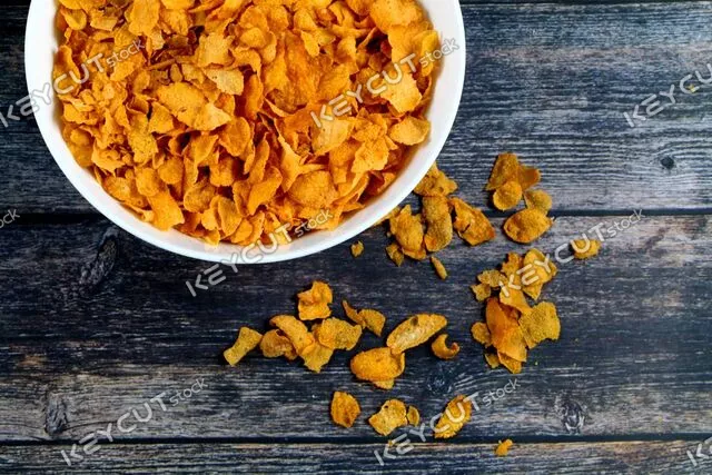 멍청한,간식,밀,우두둑 깨무는,테이블,cornflakes,bowl,wooden,table,top,view,breakfast,grain,nutrition,food,muesli,meal,dry,snack,corn,healthy,organic,crunchy,morning,cereal,toasting,flakes,wheat,crisp,fresh,yellow,1600889611