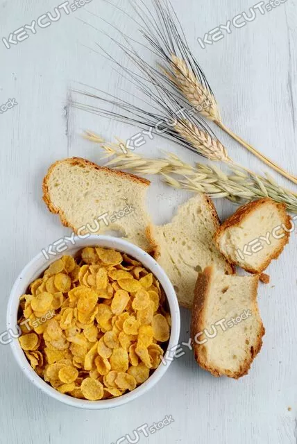 식사,건강한,우두둑 깨무는,밀,영양물 섭취,cornflakes,bread,wheat,bowl,wooden table,breakfast,cereal,slices,food,rustic,healthy,nutrition,meal,morning,diet,simple,homemade,organic,natural,kitchen,fresh,crunchy,golden,dry,baking,ingredients,agriculture,harvest,fiber,snack,1681697626